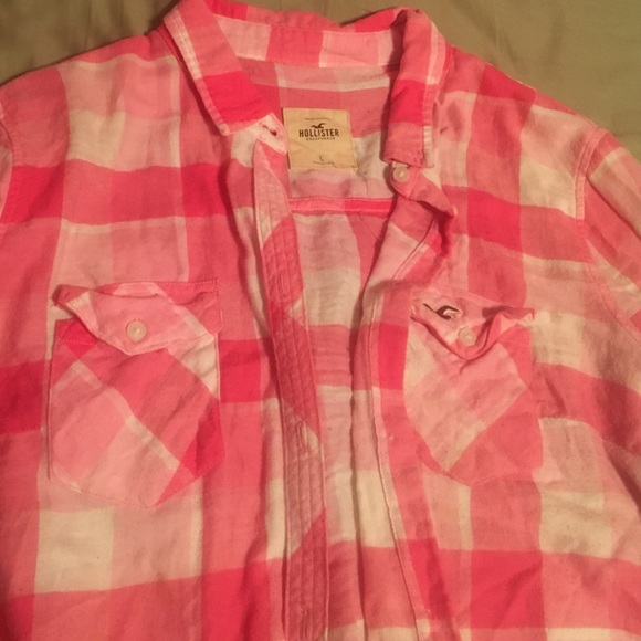 🎀Plaid Pink Hollister Buttondown🎀 - Picture 3 of 3
