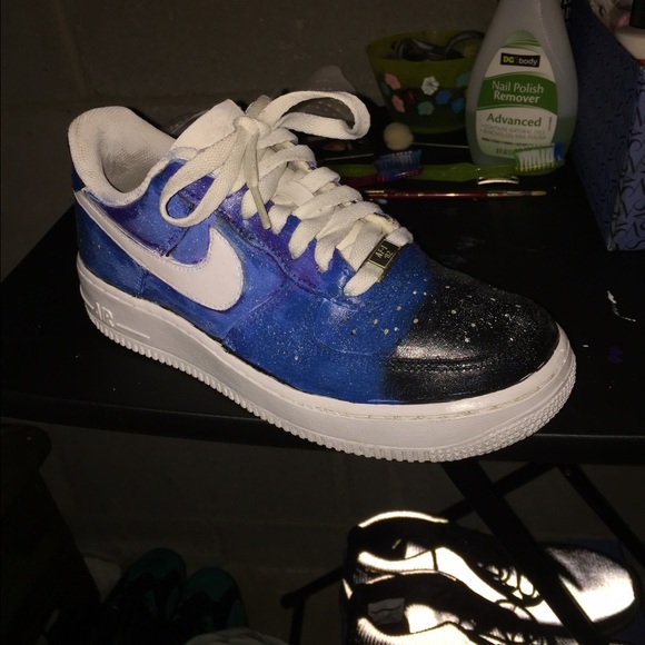 Custom Air Force 1s size 7 youth - Picture 2 of 3