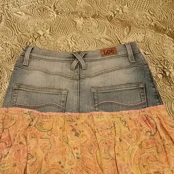 Lee skirt - Picture 2 of 4
