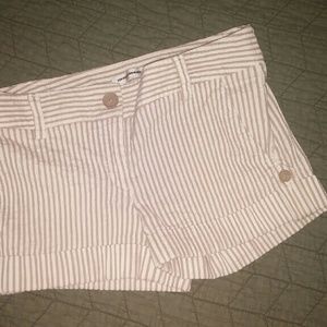 Stripped short shorts