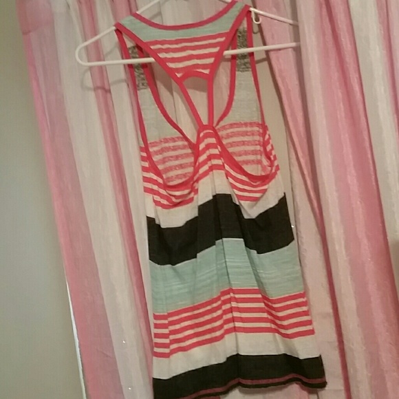 Juniors top - Picture 2 of 2