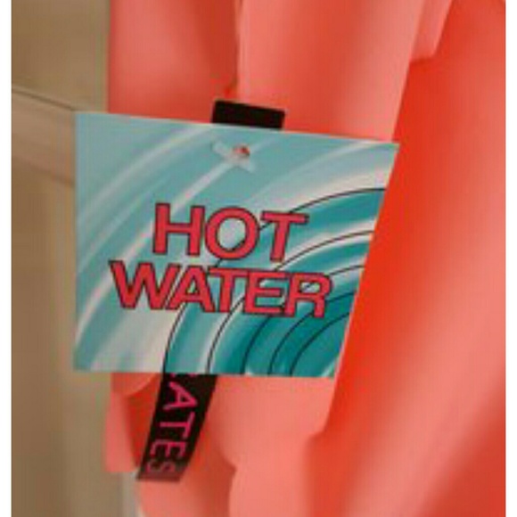 🌺HOT WATER Oceanfront separates - Picture 2 of 4
