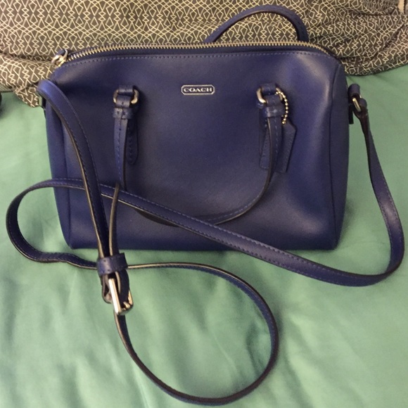 Coach cross body in blue - Picture 2 of 3