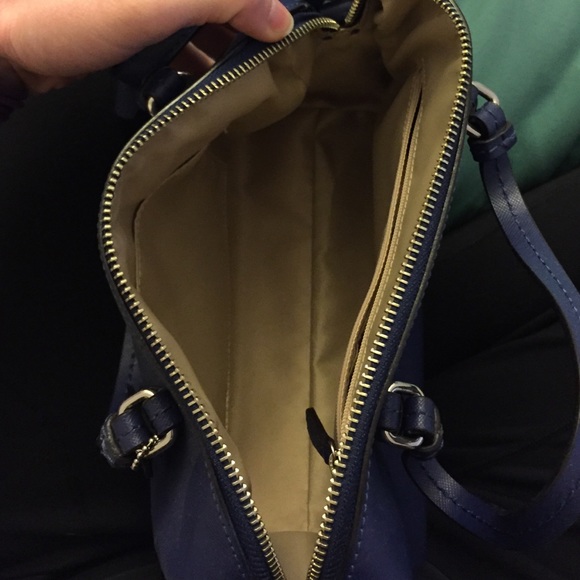 Coach cross body in blue - Picture 3 of 3