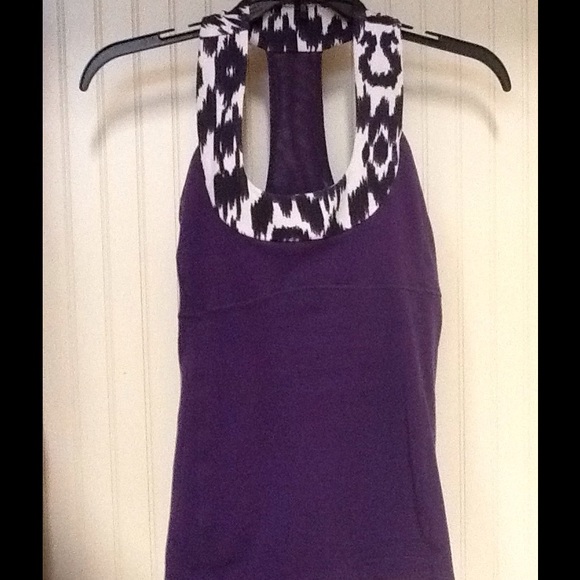 Lululemon tank