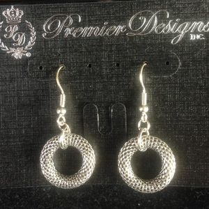 Premier Designs Runway earrings