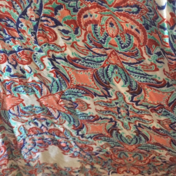 Multi colored tunic - Picture 2 of 4