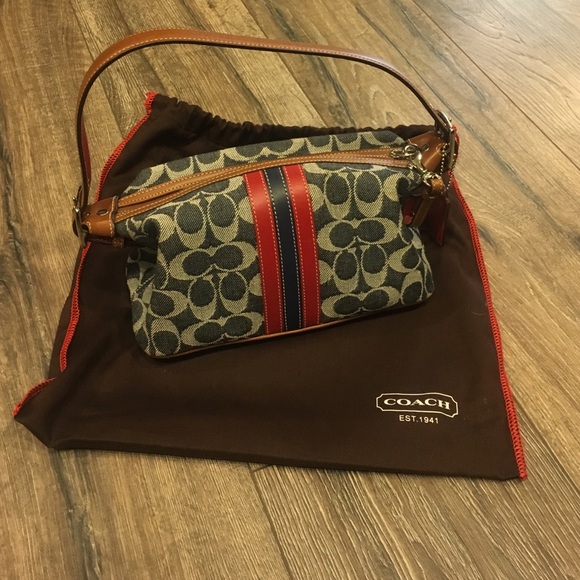 Coach purse - Picture 1 of 4