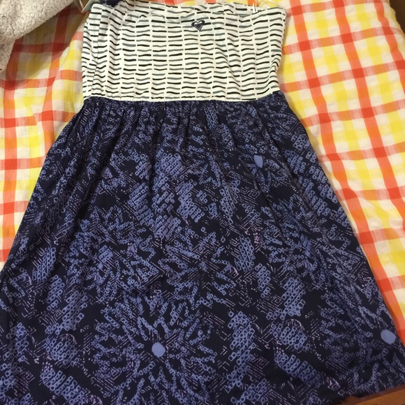 New Roxy Dress - Picture 2 of 3