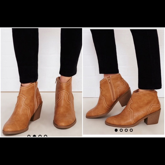 Soda Shoes - NWT western low heeled booties