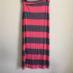 🎀ONE DAY SALE🎀Daytrip Maxi Skirt