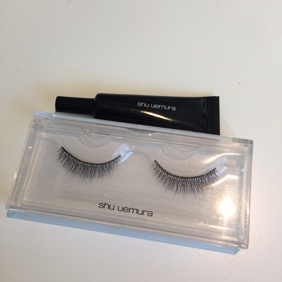 Shu Uemura false eyelashes with adhesive