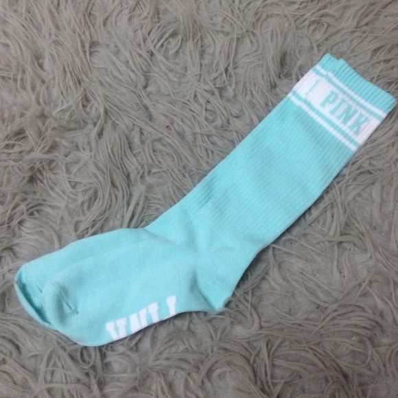 VS Pink Crew Socks