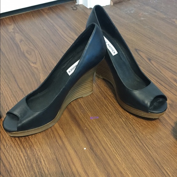 Steve Madden wedges