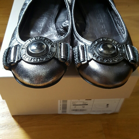 Burberry gray leather ballerina flats size 6 - Picture 2 of 4
