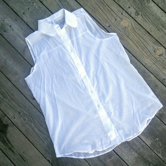 NWOT! AA Oversized Semi-sheer Button Down Tank Top - Picture 2 of 4