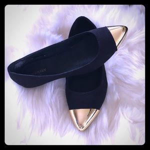 Black flat suede black