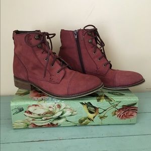 Steve Madden Burgundy Booties
