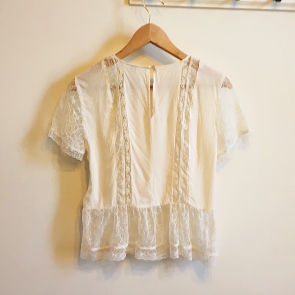 Lace top - Picture 2 of 4