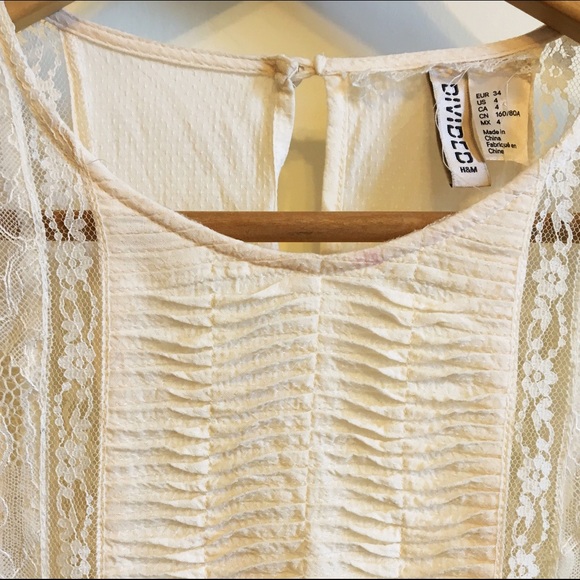 Lace top - Picture 3 of 4