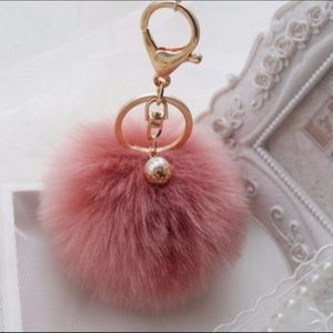 Pom keychain pink