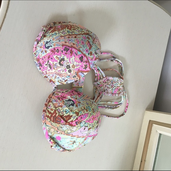 Colorful VS halter