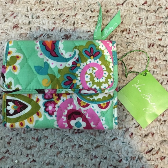 Vera Bradley wallet