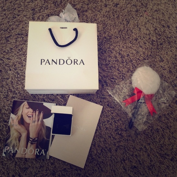 Pandora Jewelry - Pandora ring box with card&bag