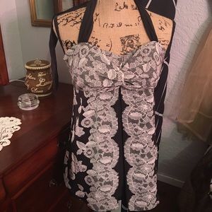 Beautiful WHBM halter 🎀