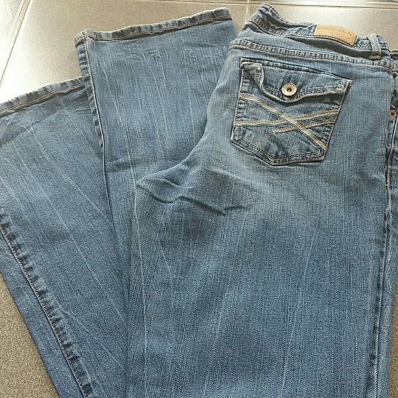 Aeropostale jeans distressed