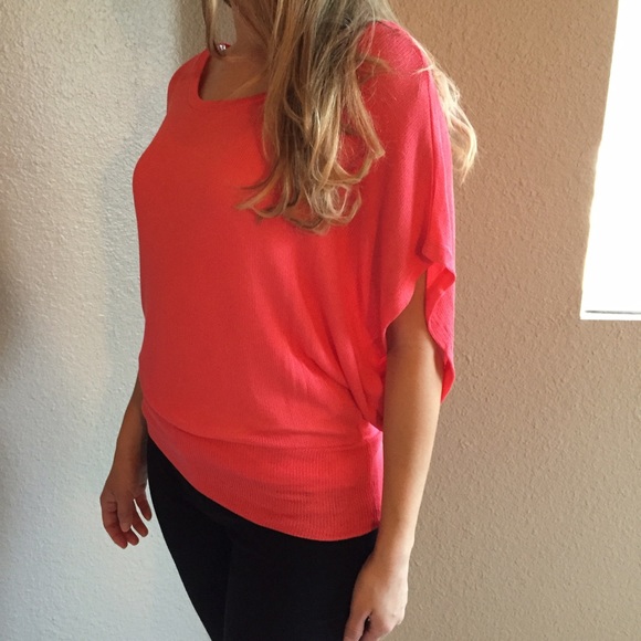 Coral Batwing Woven Top LAST LARGE! - Picture 3 of 4
