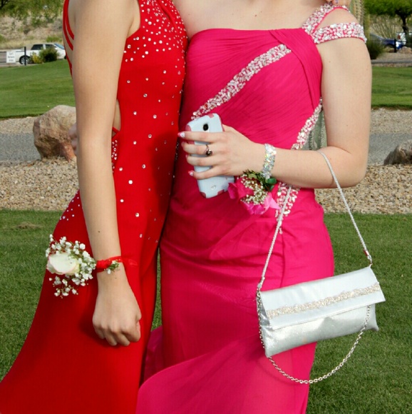 Pink jeweled prom dress - Picture 4 of 4