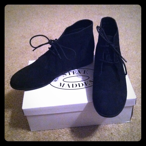 Steve Madden Shoes - Steve Madden Chukka Booties