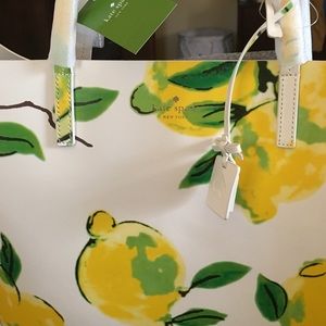 Adorable Kate Spade Lemon Street Len tote
