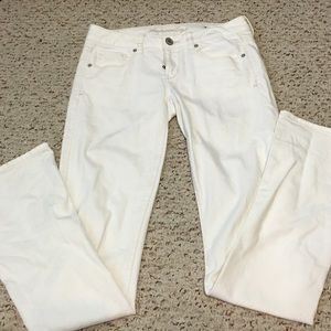 White American eagle pants