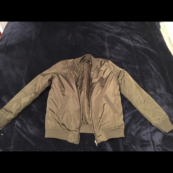 Bomber jacket - Picture 2 of 3