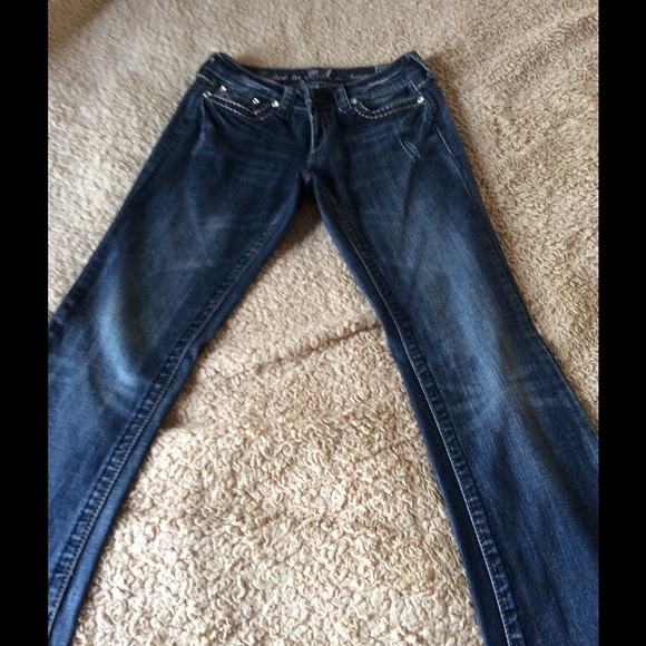 Grace in LA jeans