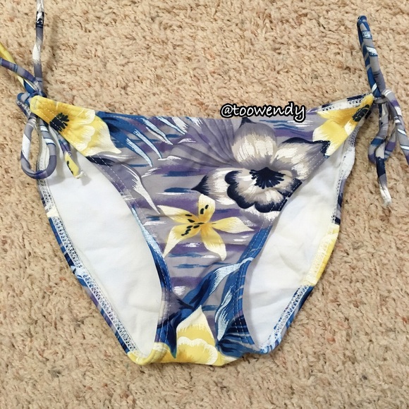 Hibiscus Triangle Matching Swimsuit - Picture 4 of 4