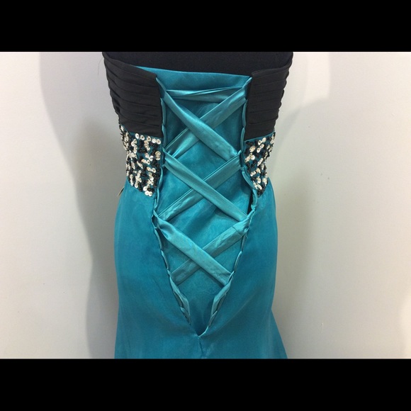 *Price Firm*NWT Teal Prom Dress - Picture 4 of 4