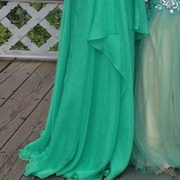 Formal Dress - Picture 2 of 2