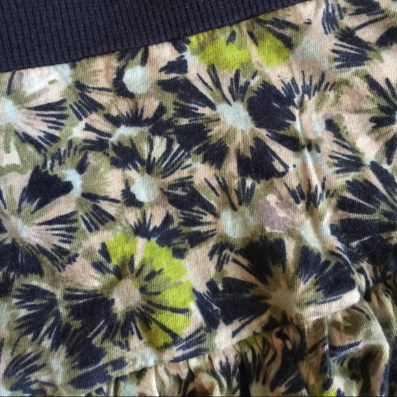 FREE PEOPLE Skirt Size Large - Picture 3 of 4