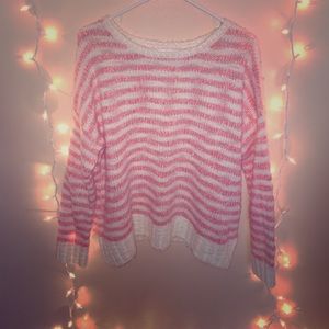 Super cute sweater! 😍