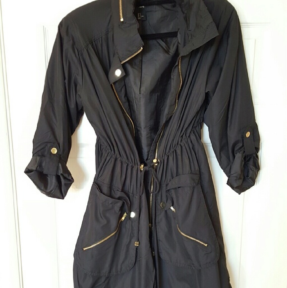 Black lightweight jacket