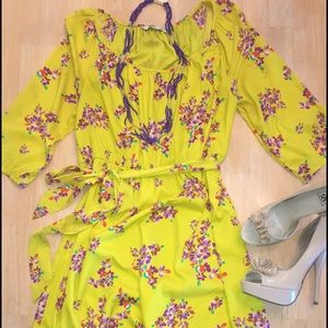Old Navy bright yellow flower dress