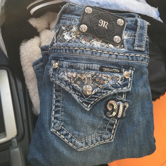 Miss Me Jeans size 27! 100% authentic!
