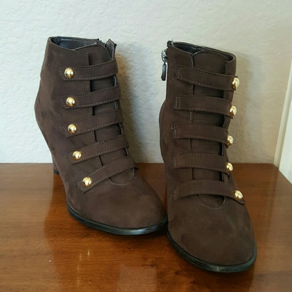 Suede, brown booties with gold studs