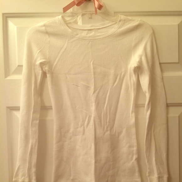 White Thermal with Thimb Cutouts