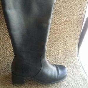 Womens Knee high boots