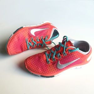 Women's Nike Free TR Connect 5.0