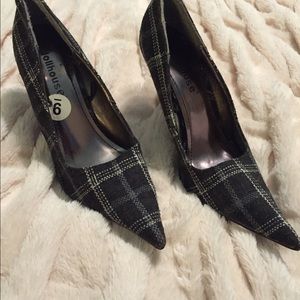 Dollhouse Pumps